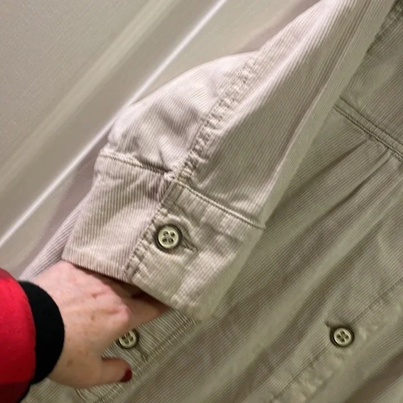 Size XL 14/16 over  unique buttons two real front small pockets jacket used - Picture 4 of 14